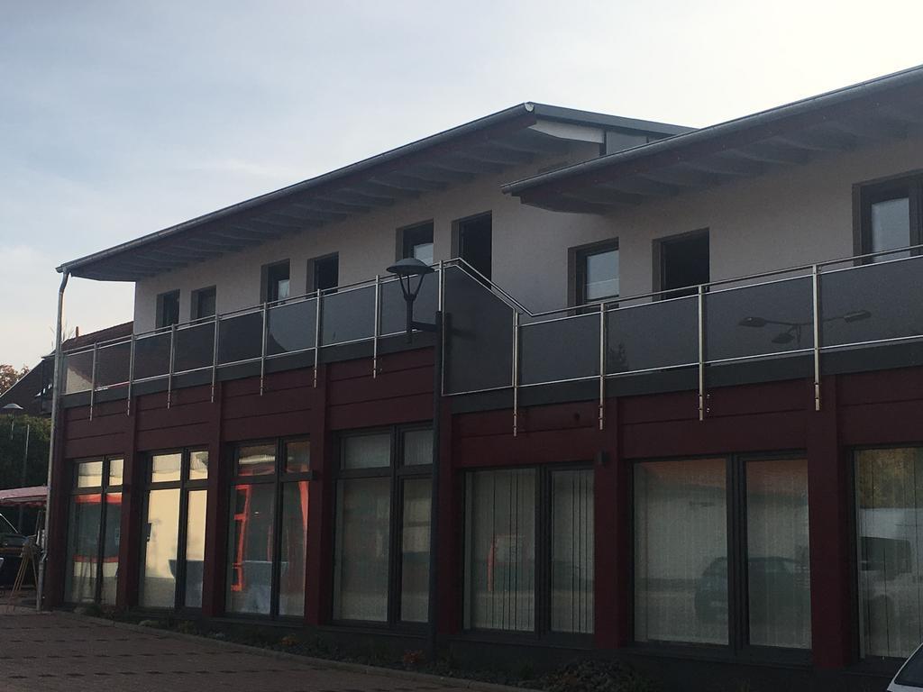Boardinghouse Alte Bank 호텔 Wollstein 외부 사진